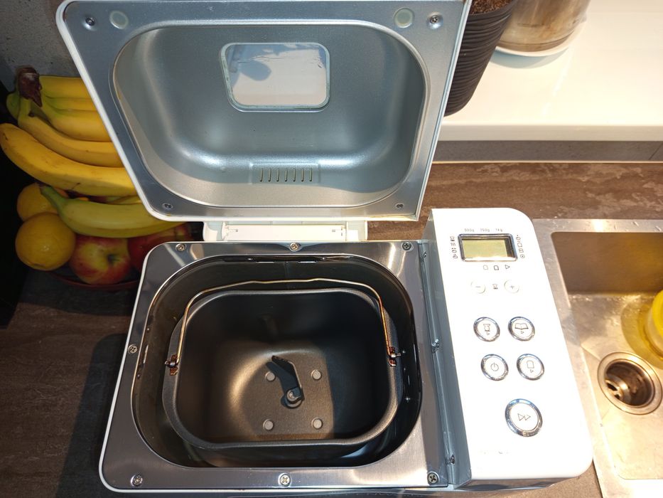 Хлібопічка Kenwood BM250