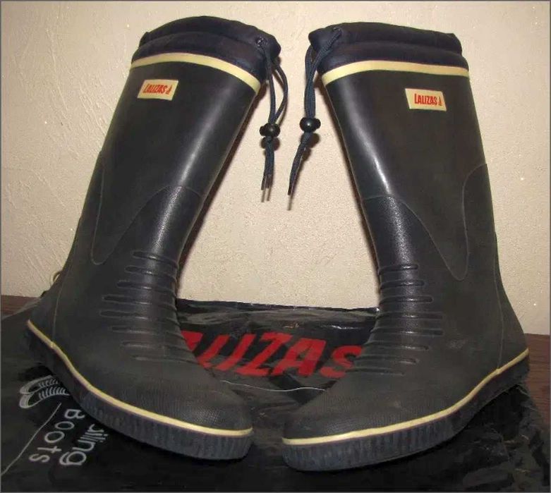 Яхтенные резиновые сапоги Lalizas, высокие с завязками, размер 42-43.