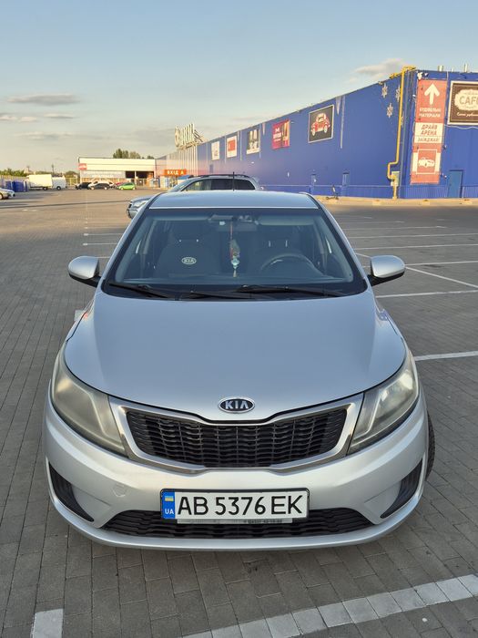 Продам власний автомобіль Кіа Rio