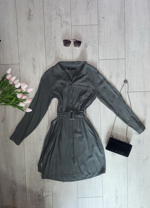 Elegancka szmijzerka sukienka z paskiem sinsay xs