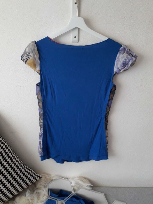 T-shirt Azulão & Berloques 《Piero & Piovani》64585091010946122