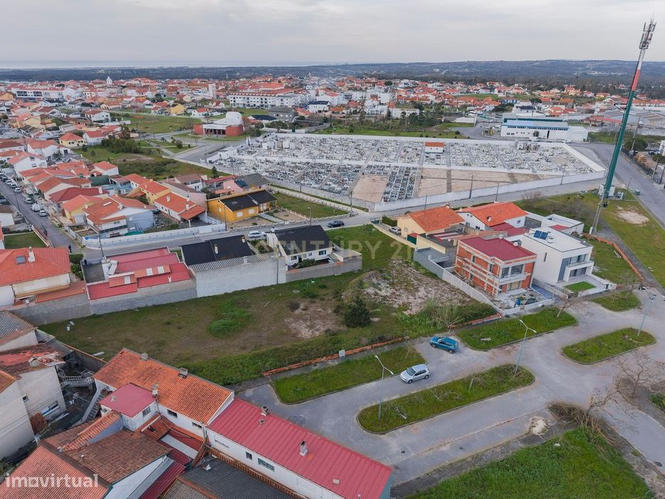 Terreno para Construção em Vieira de Leiria – Oportunidade a Dois Pass