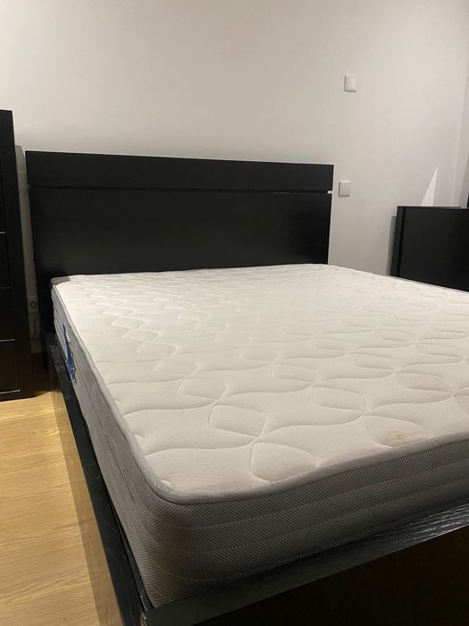 Mobilia de quarto de casal