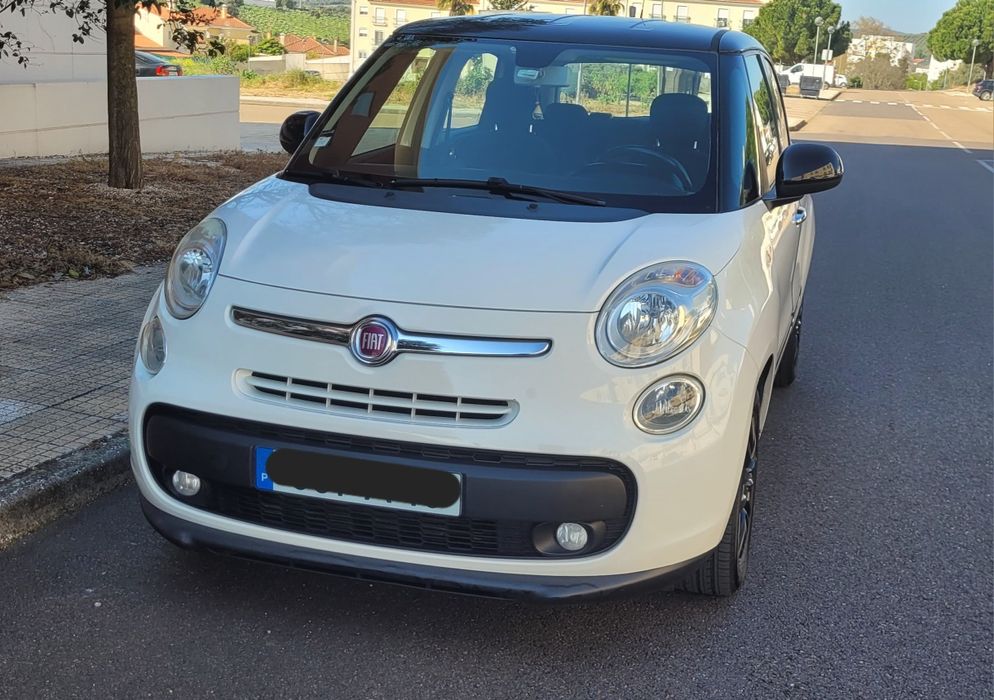 Fiat 500 L ano 2014