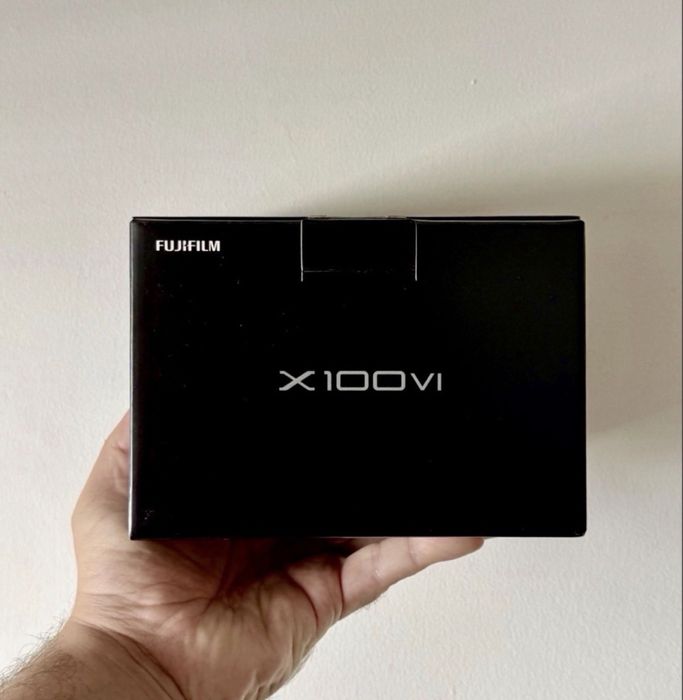 FUJIFILM X100VI | Silver | Nova