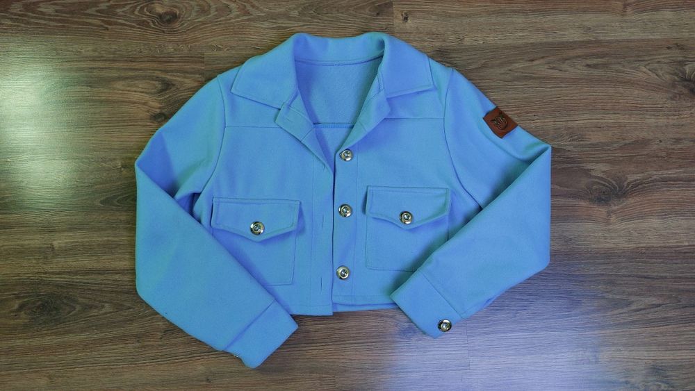 Niebieska błękitna katana ramoneska krótka