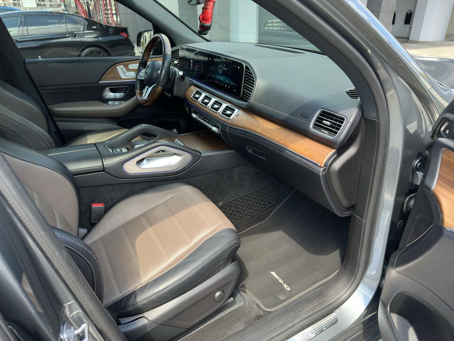 Mersedes gls 400