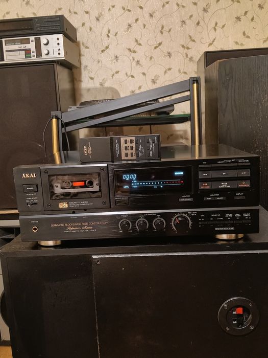 Кассетная дека AKAI GX 75mkll