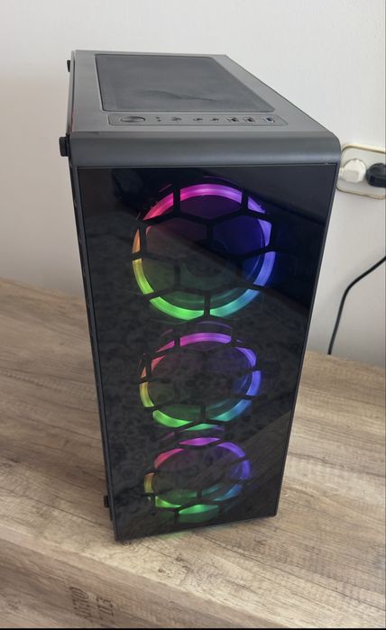 Sprzedam komputer stacjonarny - gotowy zestaw gamingowy