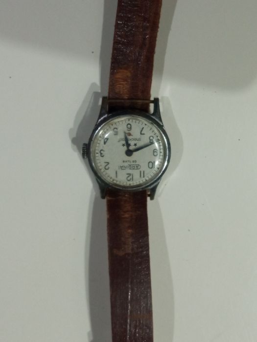 Механічний годинник  Кардинал де люкс противоударные.