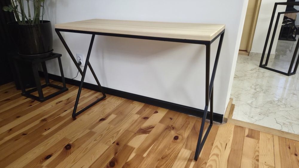 Konsola LOFT z blatem drewnianym. Ręczne wykonanie