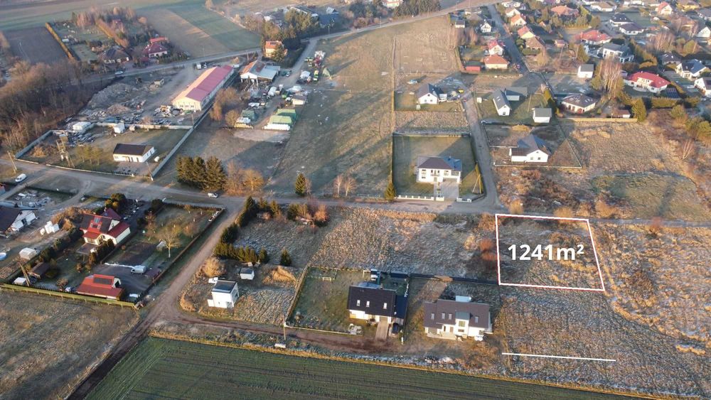 Działka z Warunkami Zabudowy i Prądem 1241m²