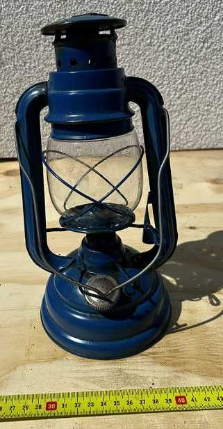 Lampa naftowa niebieska