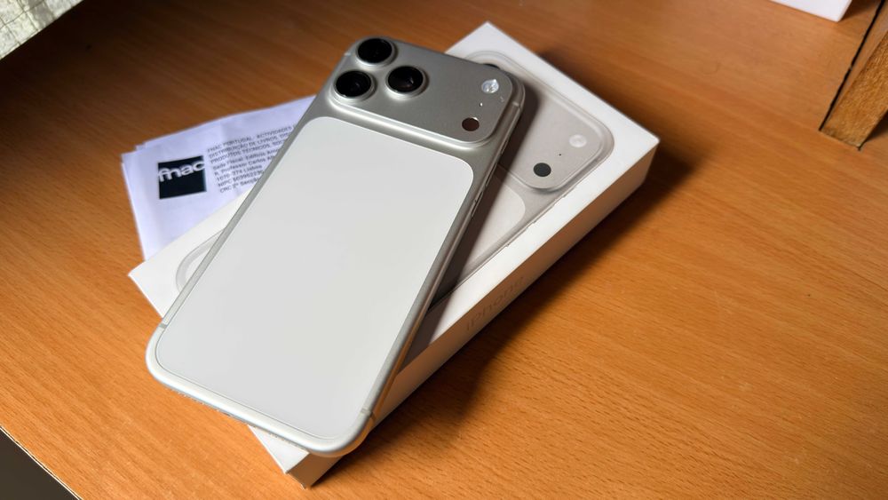Vendo troco iPhone 17 Pro Max 256Gb Silver C/Fatura e Garantia