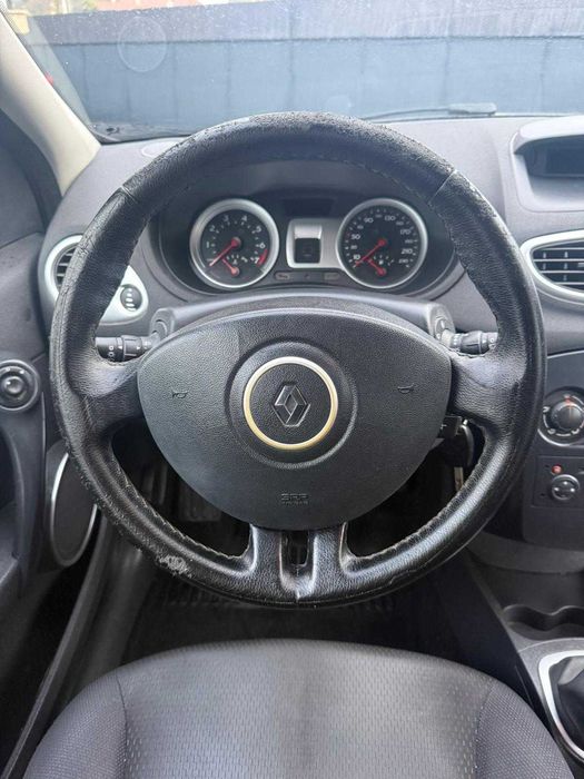 Renault Clio 1.2 16v A/c