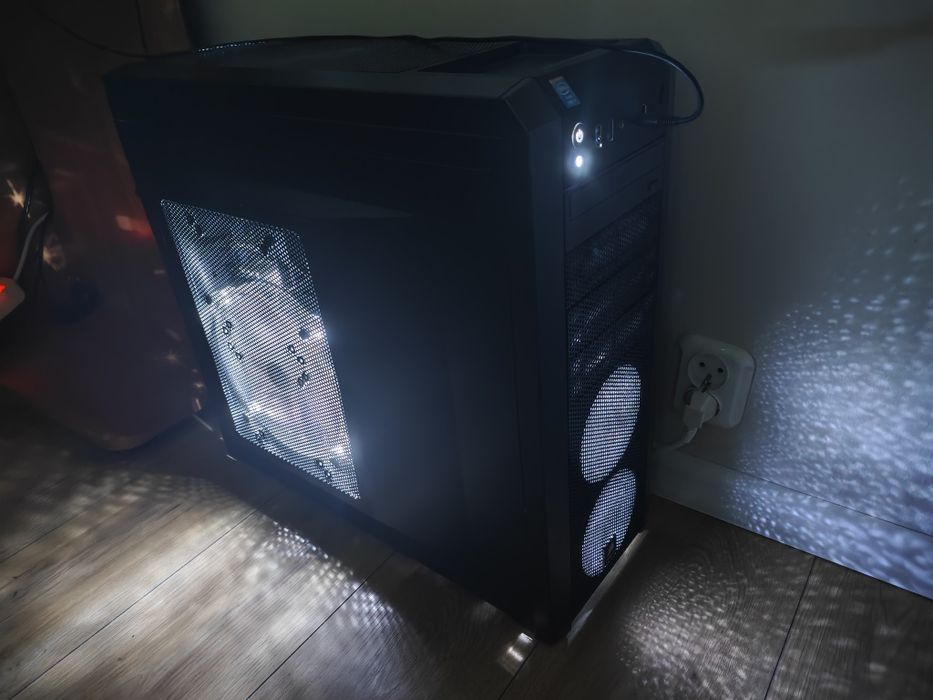Komputer Gamingowy gotowy do pracy