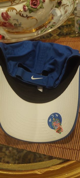 Boné NIKE alusivo aos DRAGÕES, FCP