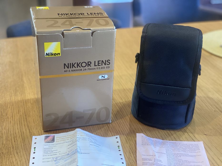 Обʼєктив репортажний Nikon 24-70 Nikor