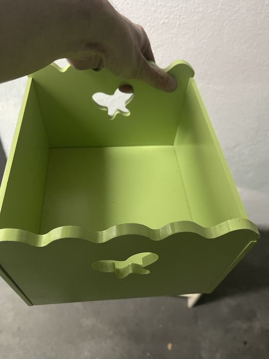 Estante quarto crianca