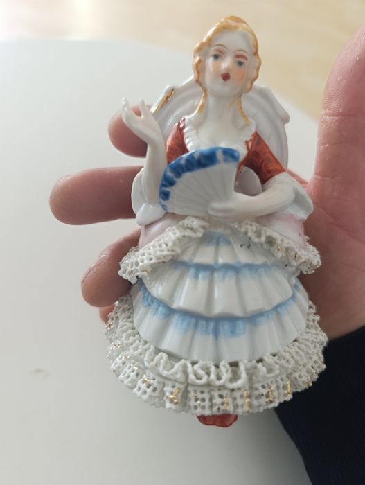 Фарфоровые фигуры