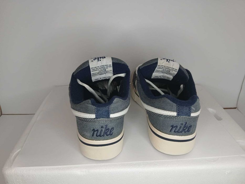 Used Nike Sneakers436414863084113925