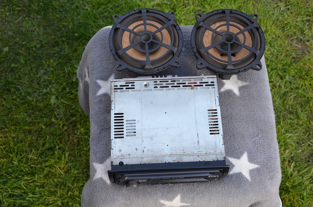 Radio Samochodowe Sony z Głośnikami!!