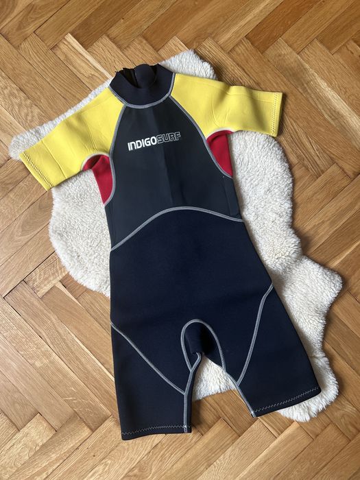 Indigo Surf neoprenowy kombinezon dla dziecka rozmiar 128