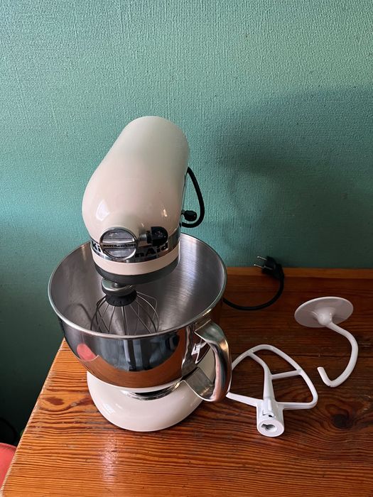 Kitchen Aid 5ksm 300W, uzywany, kremowy.