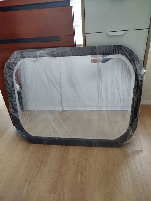 2 espelhos fundo madeira