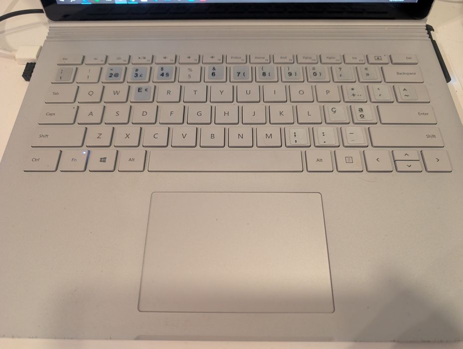 Surface Book i5 8gb 126gb ssd