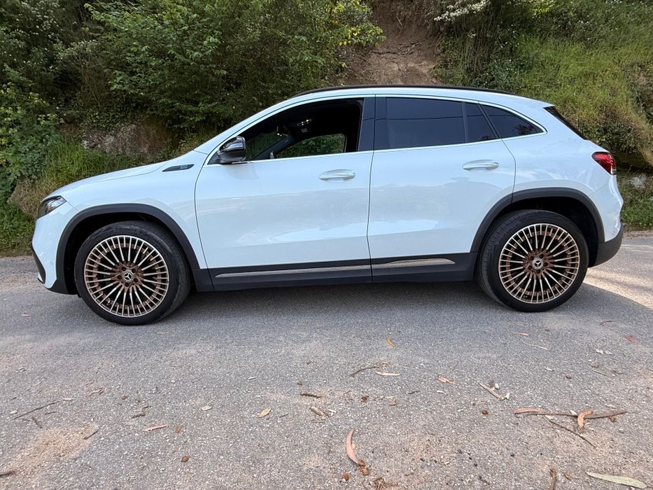 Mercedes EQA 250 2xAmg Como Novo Soh97%