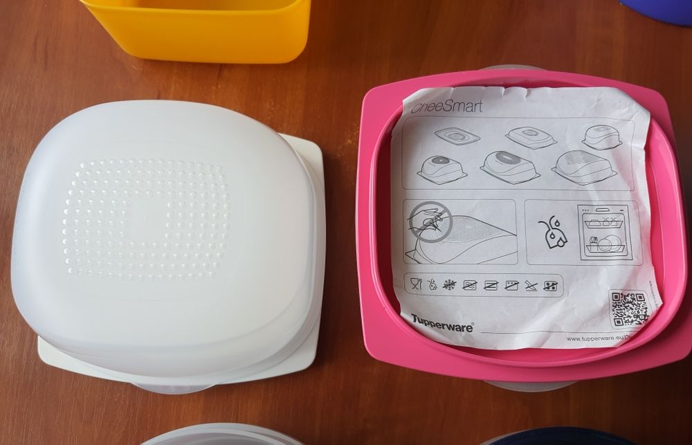 Набір посуду Tupperware