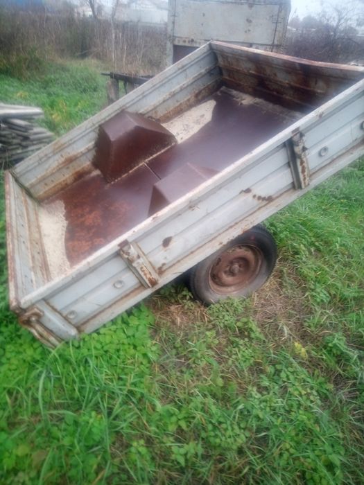 Причіп   легковий