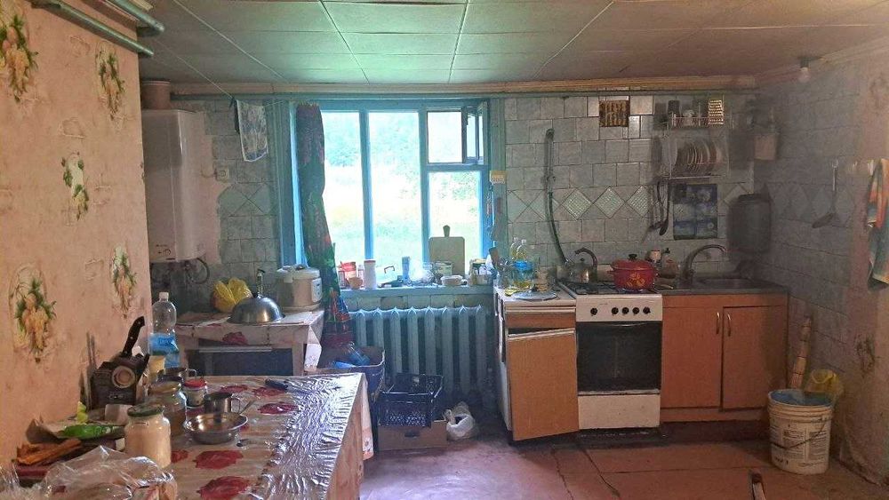СМ Продам будинок 171 м² центр Брусилова для великої родини