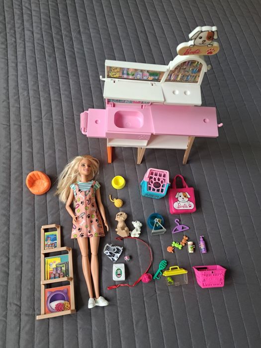 Zestaw Barbie salon dla psów