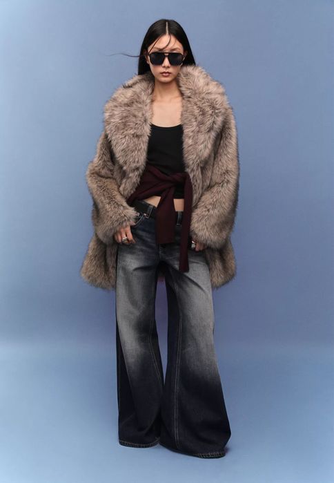 Стильна еко шуба stradivarius XS нова