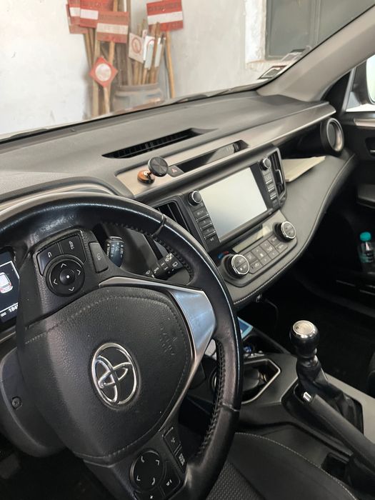 Particular vende toyota rav 4 2016