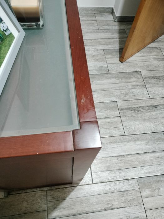 Mobília de sala castanha