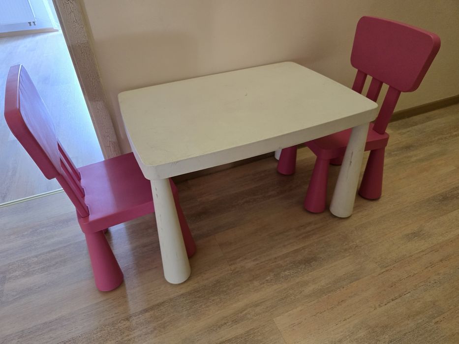 Stolik i krzesła IKEA MAMMUT