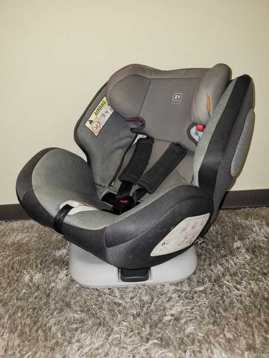 Cadeirinha ZY SAFE Rotativa 360º com ISOFIX