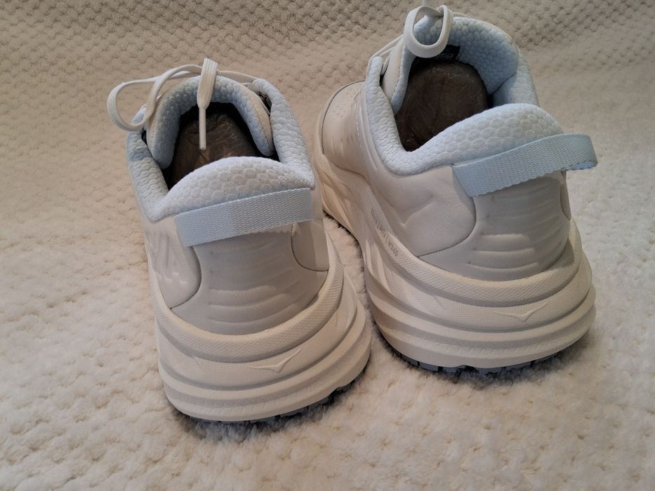 Бежеві Hoka Bondi SR  42/ 42.5 розміри. Шкіра. Оригінал