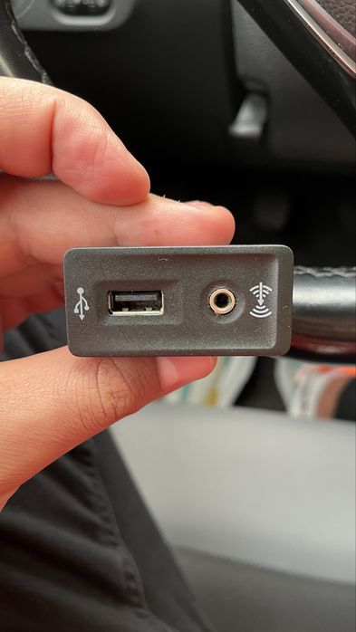 USB AUX порт оригинал , Volkswagen Jetta 6