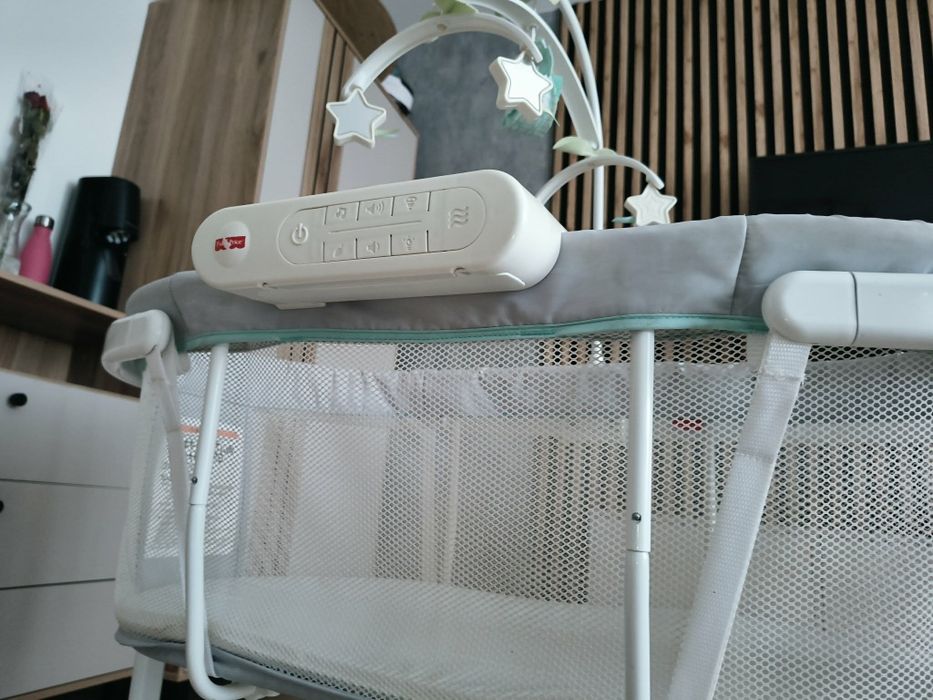 Kołyska grająca wibrująca Fisher price