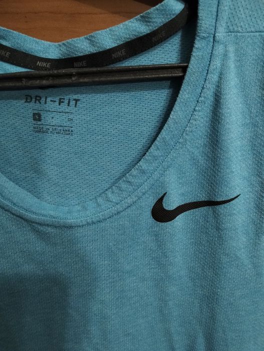 Майка, білизна  Nike..