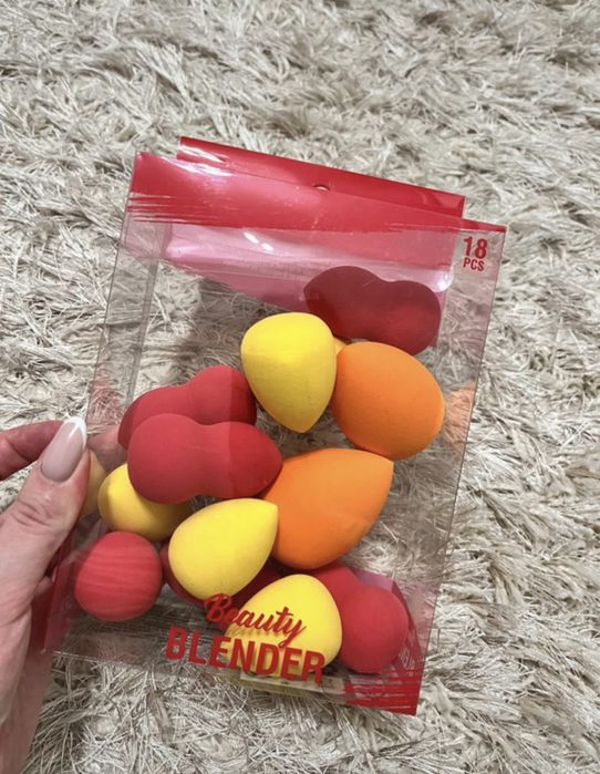 Zestaw gąbek do makijażu Action