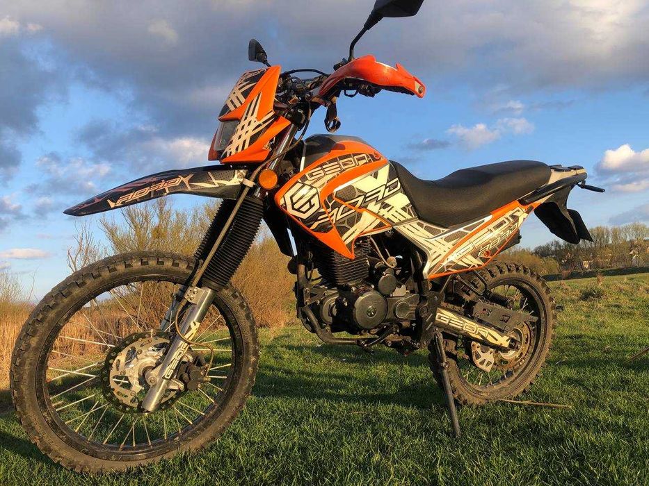 Продам мотоцикл в хорошому стані GEON X-ROAD 250