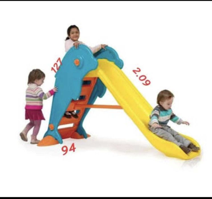 Escorrega Golfinho de exterior