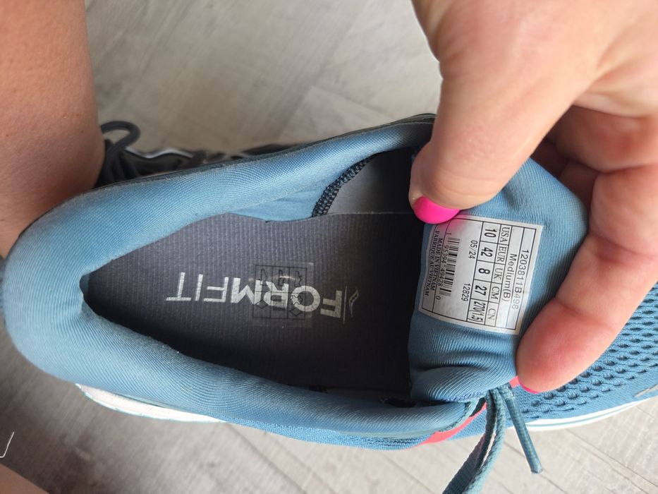 Brooks adrenaline 23