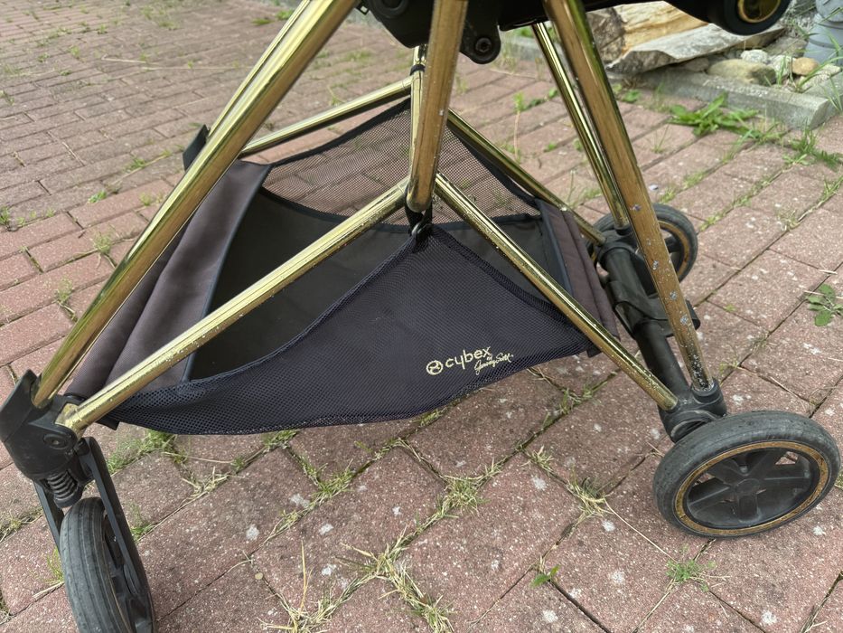 Stelaż z kółkami  cybex mios