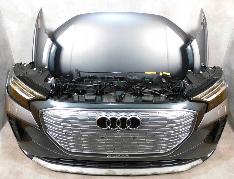 Бампер передній  Audi Q4 E-TRON - LS9R LX1U LX5H LZ4T LY9T